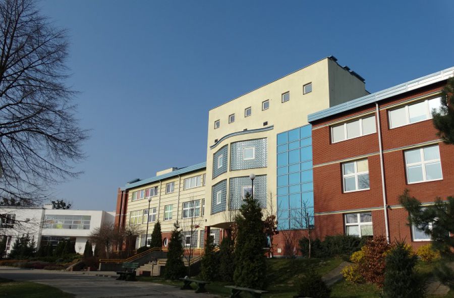 Szkoły Podstawowej Nr 202 im. Jana Pawła II w Zespole Szkolno - Przedszkolnym Nr 2